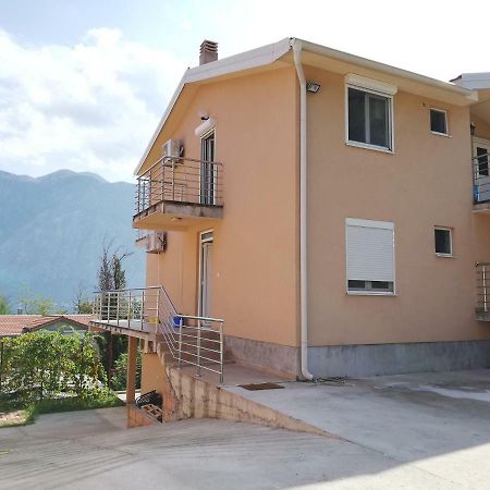 Ruza Apartments Kotor Buitenkant foto