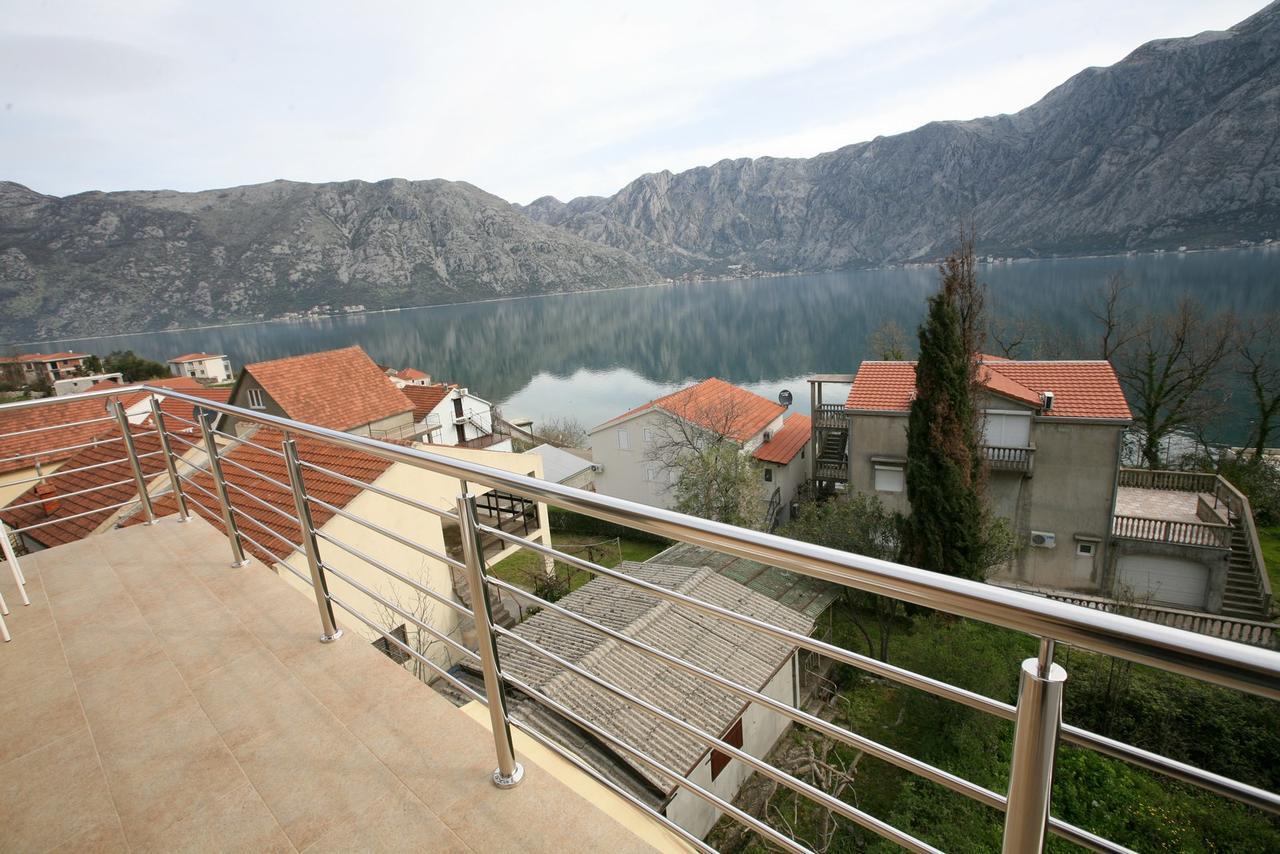 Ruza Apartments Kotor Buitenkant foto