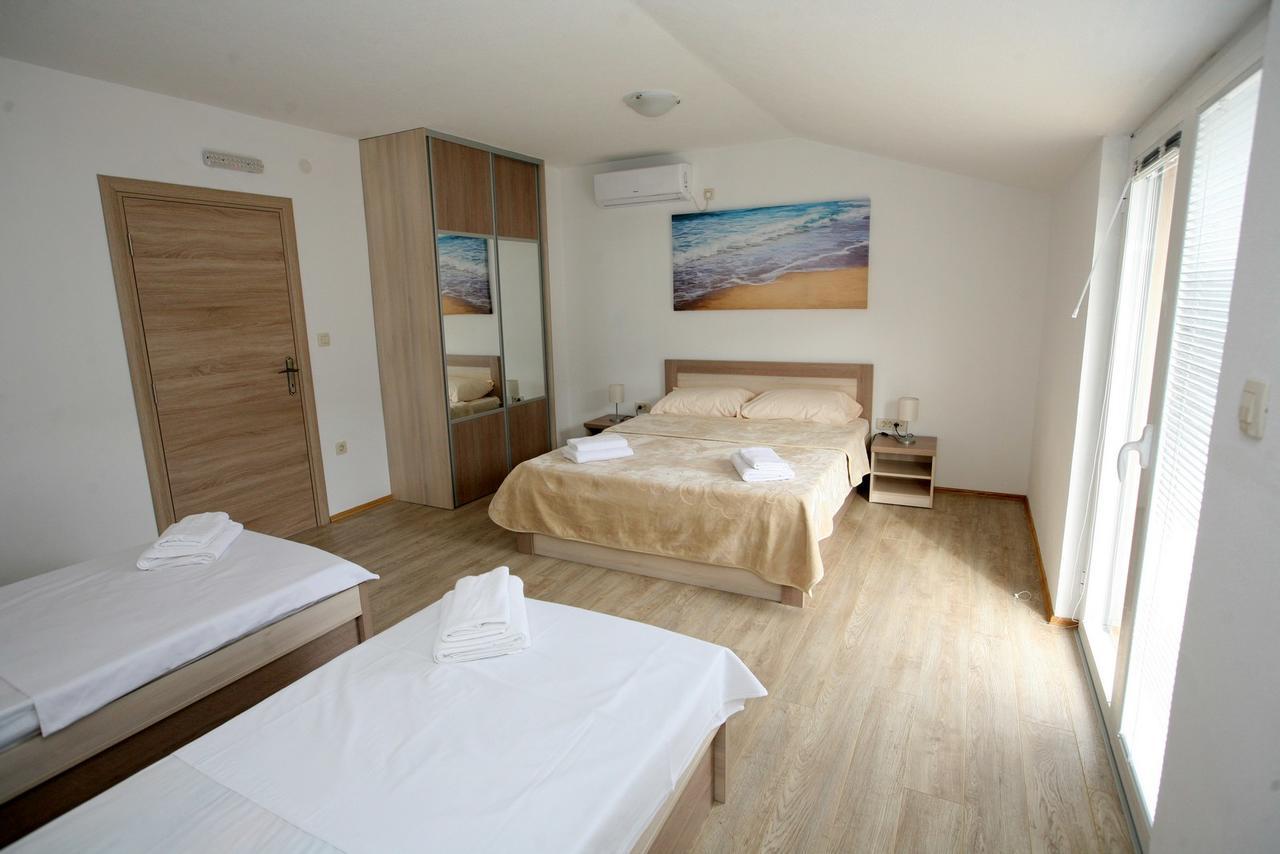Ruza Apartments Kotor Buitenkant foto