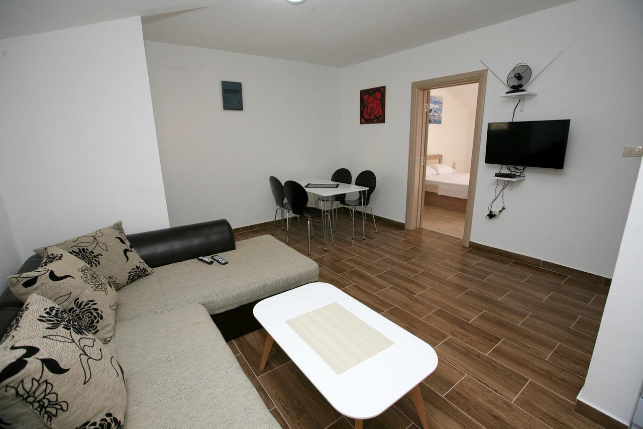 Ruza Apartments Kotor Buitenkant foto