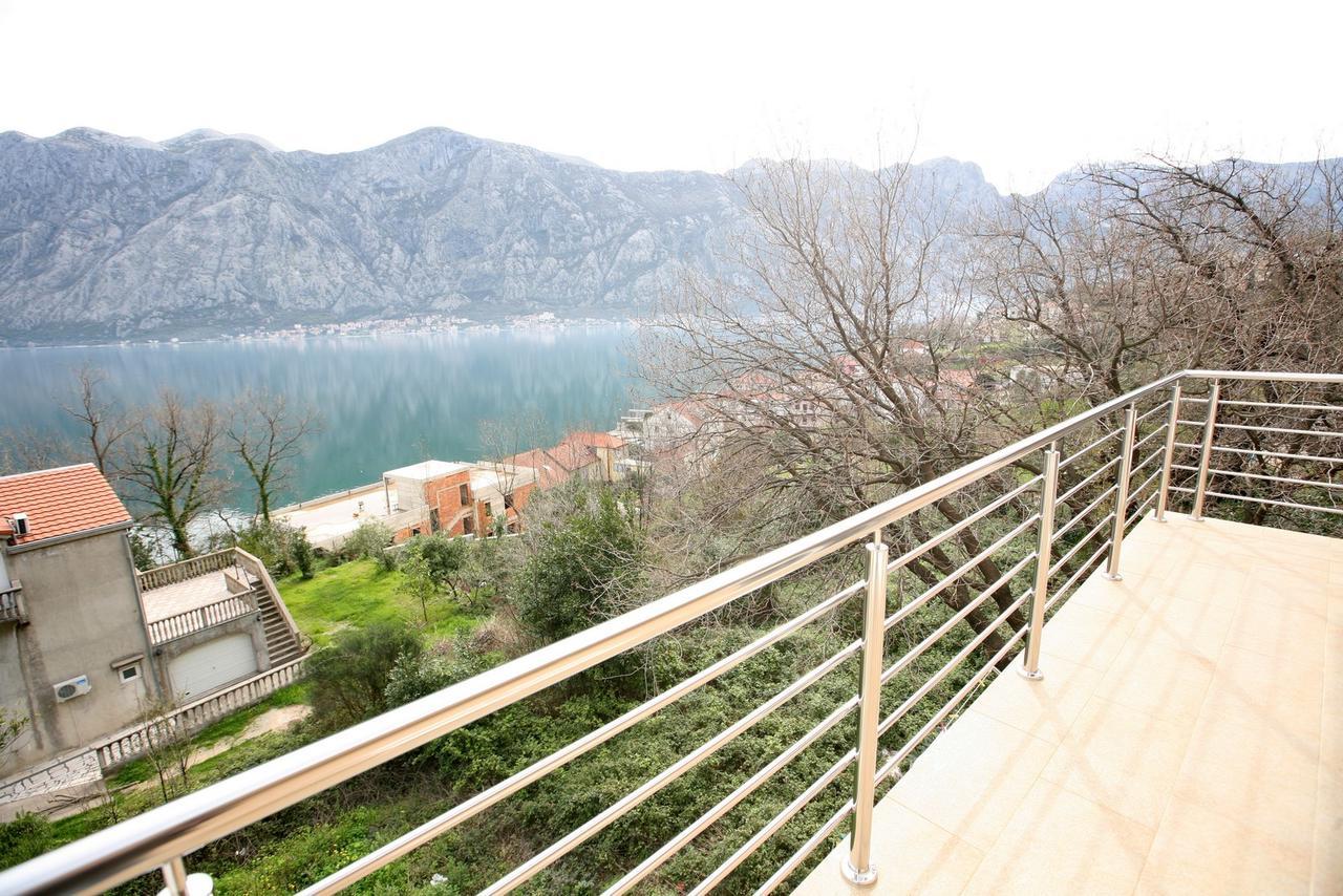 Ruza Apartments Kotor Buitenkant foto