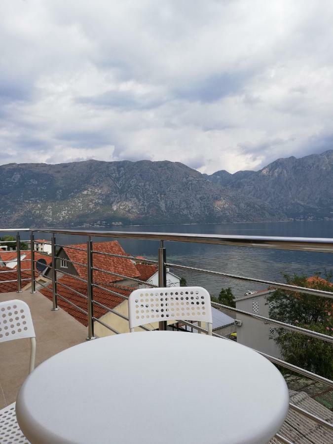 Ruza Apartments Kotor Buitenkant foto