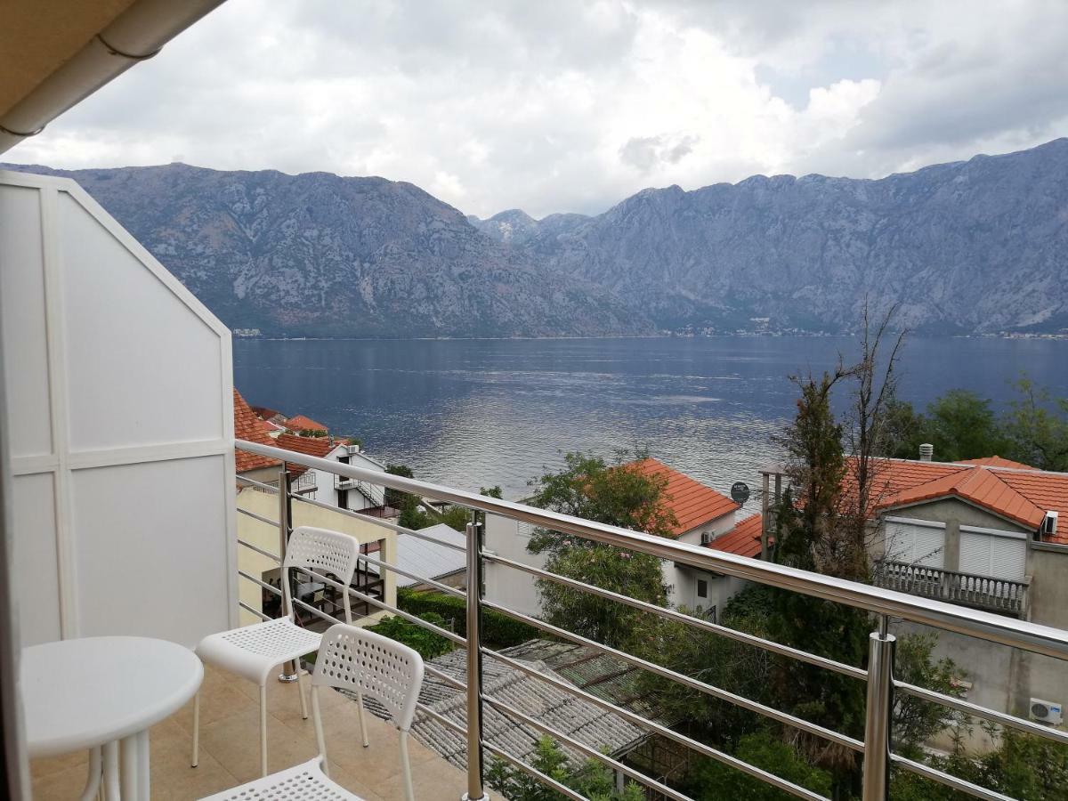 Ruza Apartments Kotor Buitenkant foto