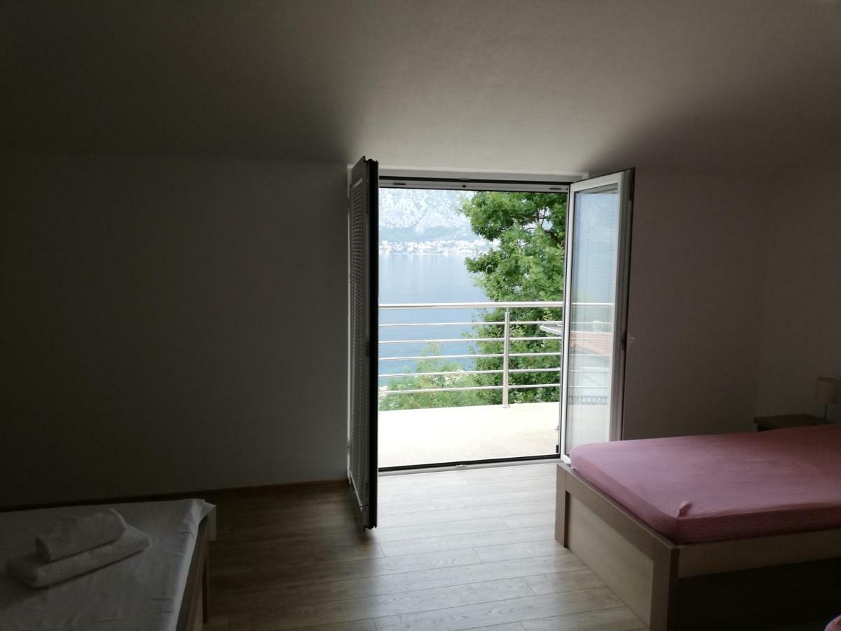 Ruza Apartments Kotor Buitenkant foto