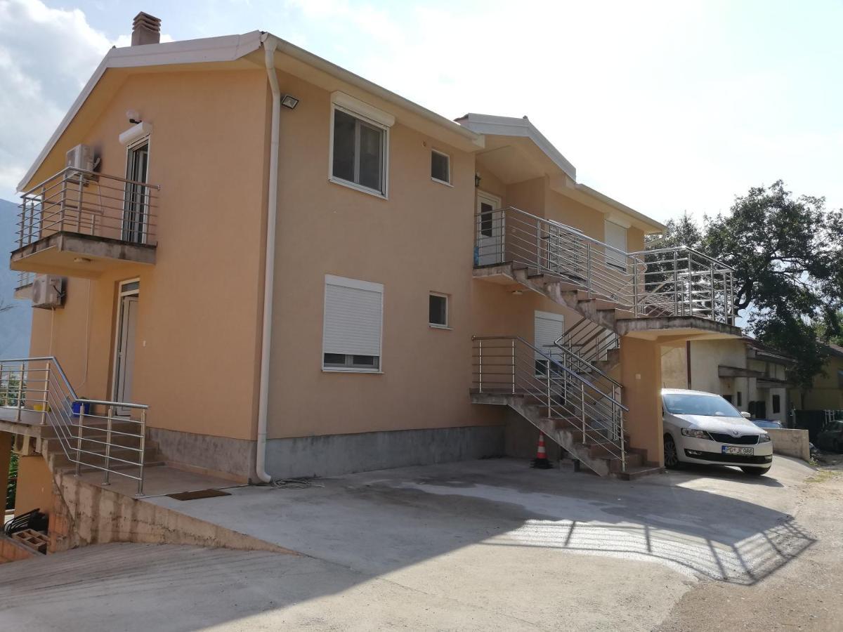 Ruza Apartments Kotor Buitenkant foto